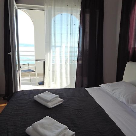 Sea Star Apartments Podstrana Esterno foto