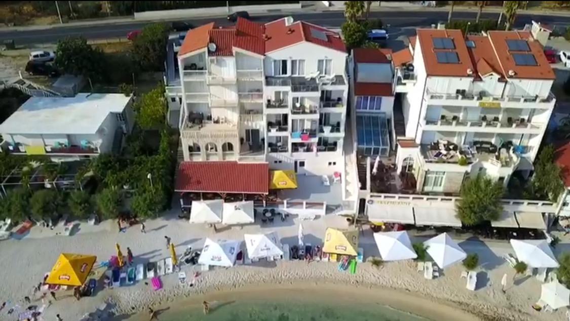 Sea Star Apartments Podstrana Esterno foto