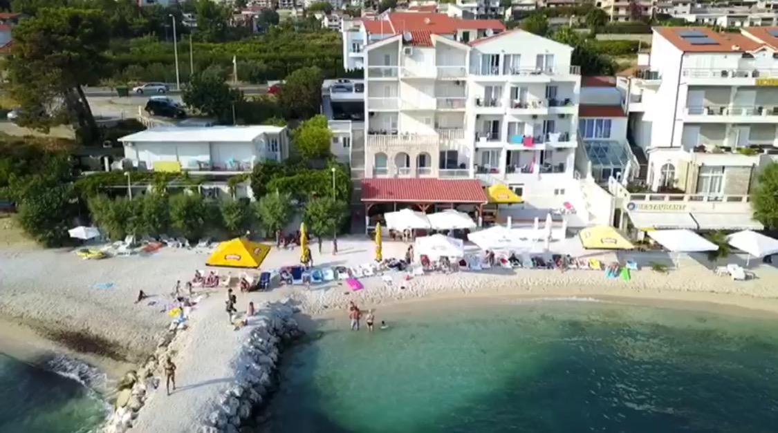 Sea Star Apartments Podstrana Esterno foto